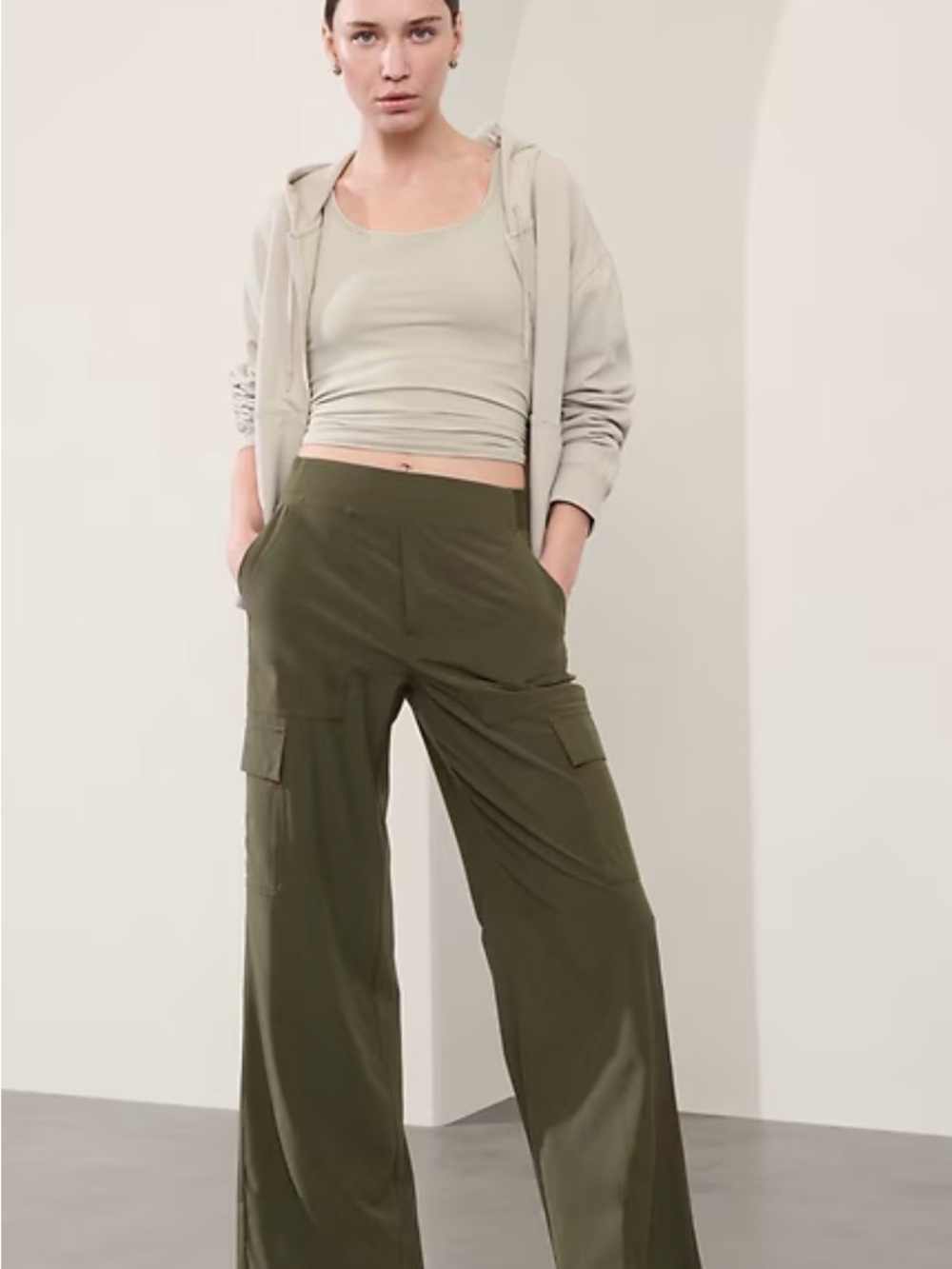 Athleta Brooklyn Heights High Rise Cargo Pants in Olive Green